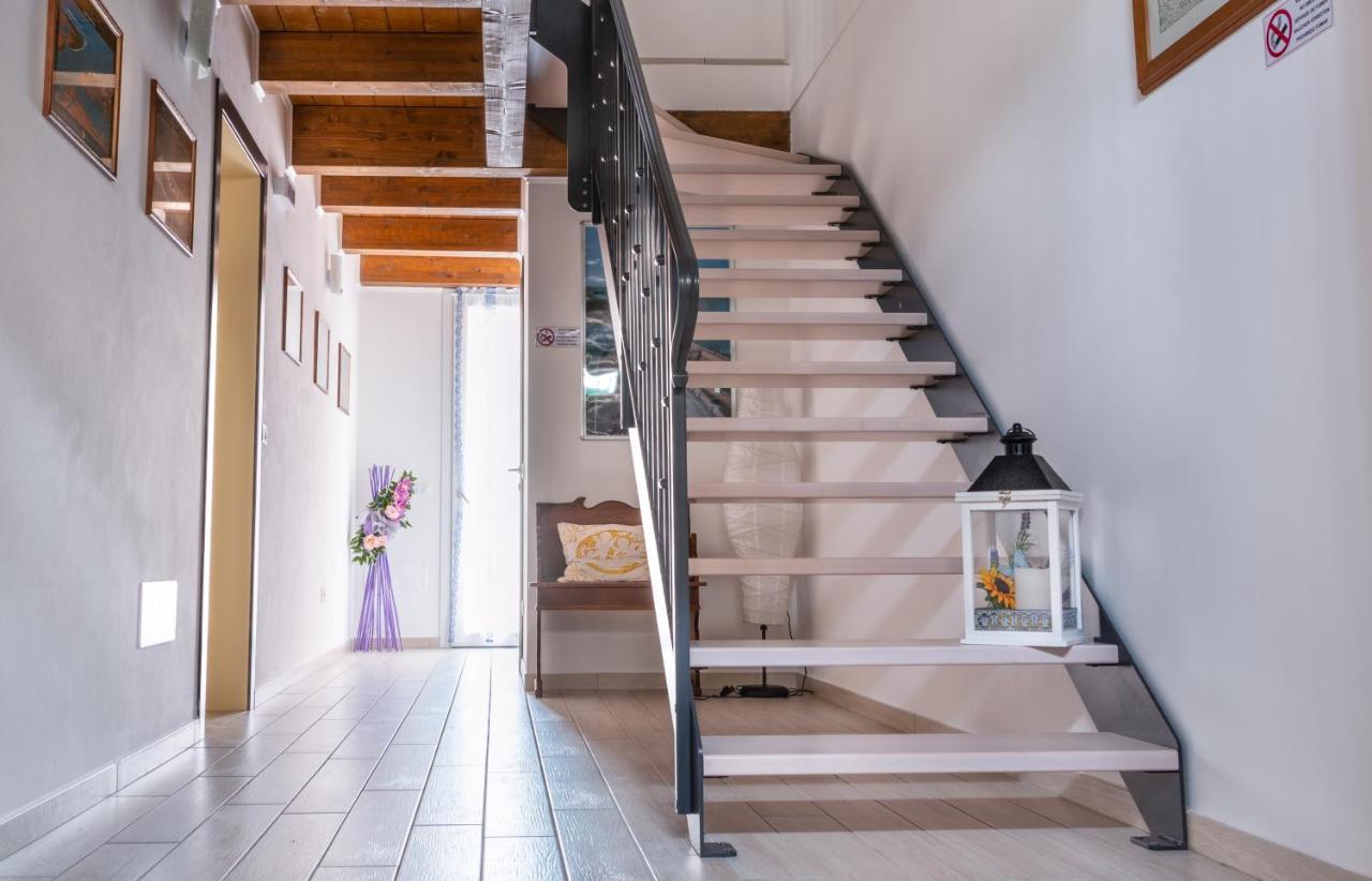 La Casa Di Santino Bed & Breakfast Comacchio Bagian luar foto