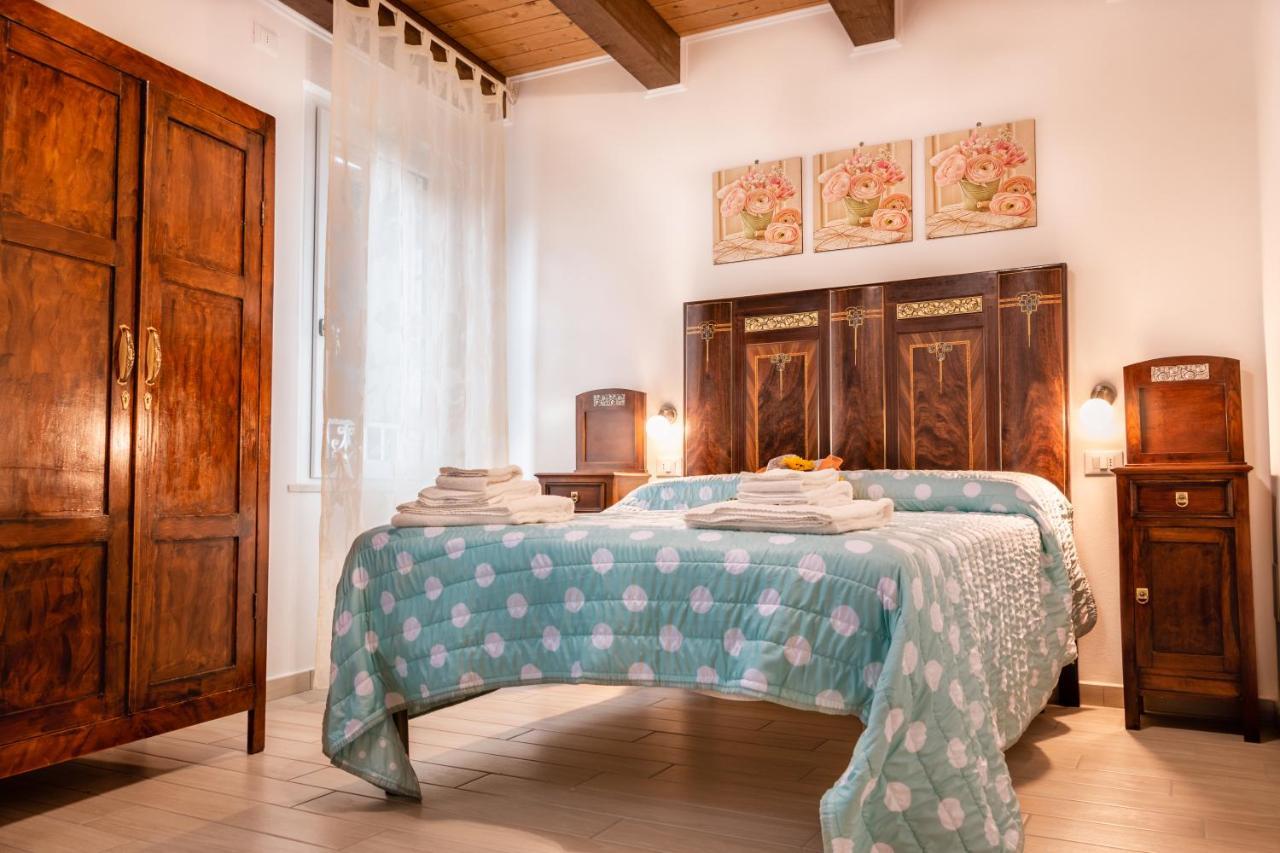 La Casa Di Santino Bed & Breakfast Comacchio Bagian luar foto